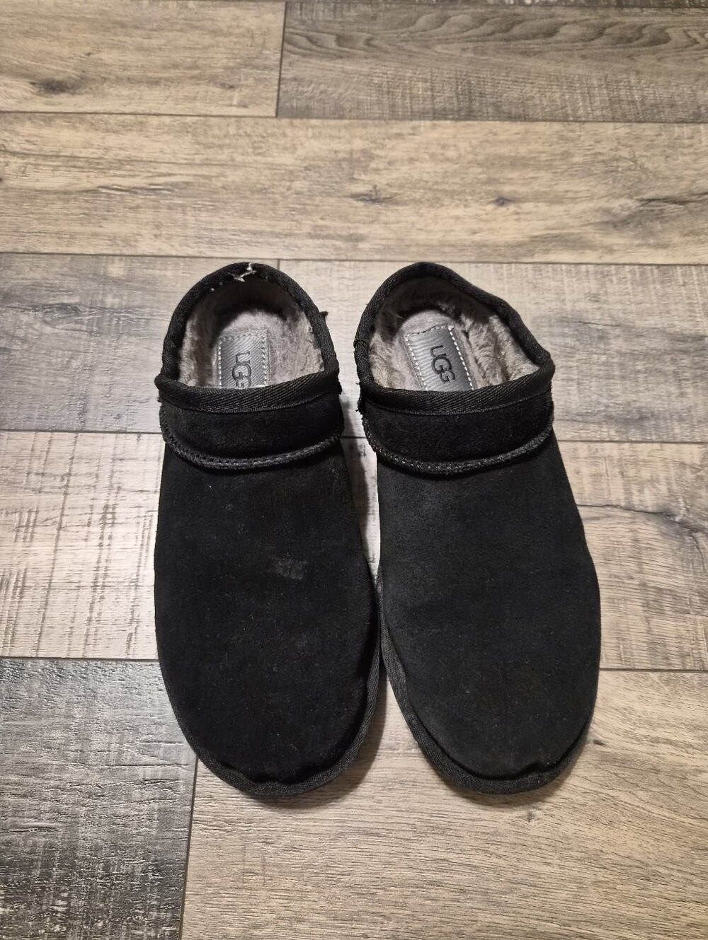 UGG CLASSIC SLIPPER - Picture 4 of 5